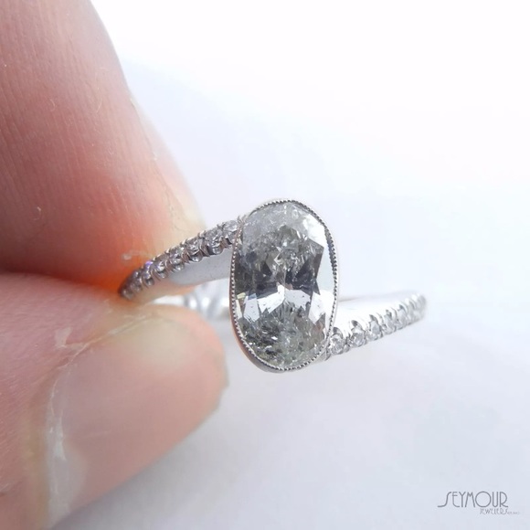 Estate antique unique diamond engagement ring - Picture 2 of 5